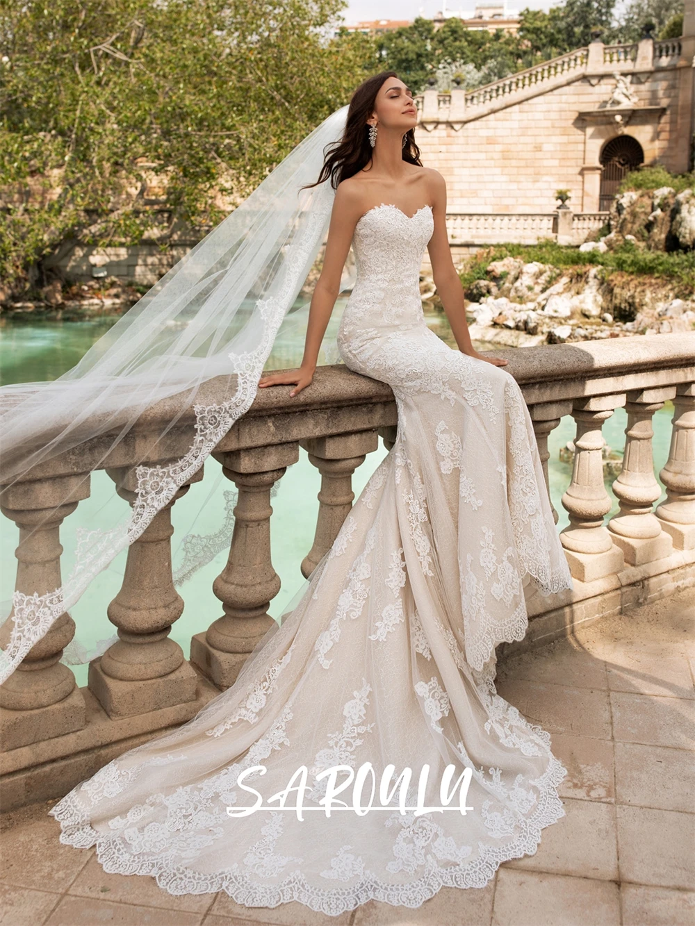 Charmante robe de mariée dos bas 2025 trompette dentelle robes de mariée gracieuse robe de mariée personnalisée romantique fleur dentelle Appliques