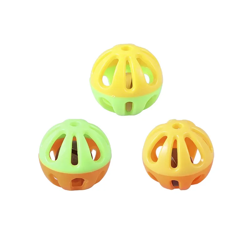 

10 pcs Ha Qi cat toys hamster chinchilla cat dog plastic round hollow two-color 3.6CM pet toy bell ball