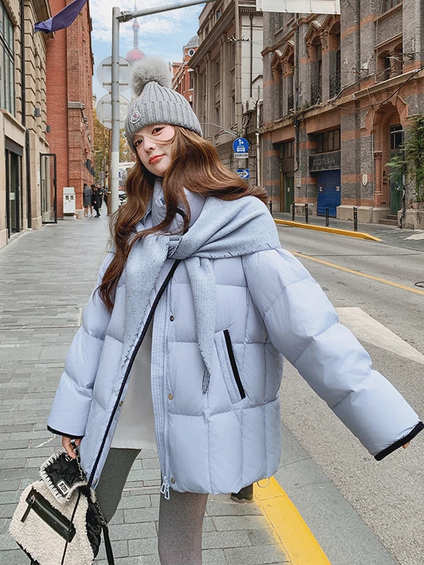 

Синий контрастный шарф-накидка, женская удлиненная пуховая куртка, теплая приталенная верхняя одежда, повседневная, с наполнителем из 90% пуха