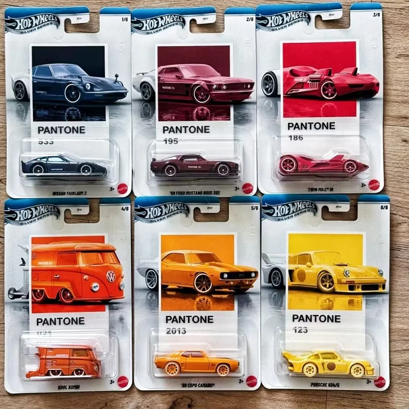 

Коллекционные модели автомобилей Hot Wheels 1:64 серии Silver Pantone Artsy: Porsche, Camaro, Kombi, Mustang, Nissan. Литые металлические машинки для демонстрации.