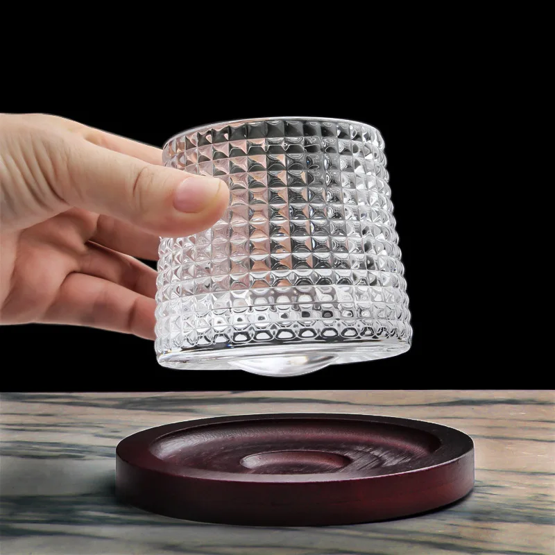 Red diamond glass bar glass foreign wine glass manufacturer whiskey glass rotating glass.