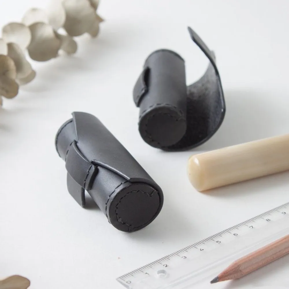 Round Shape Lipstick Box Multi-Function Exquisite Leather Seal Storage Bag Mini Portable Cylindrical Design Perfume Bag