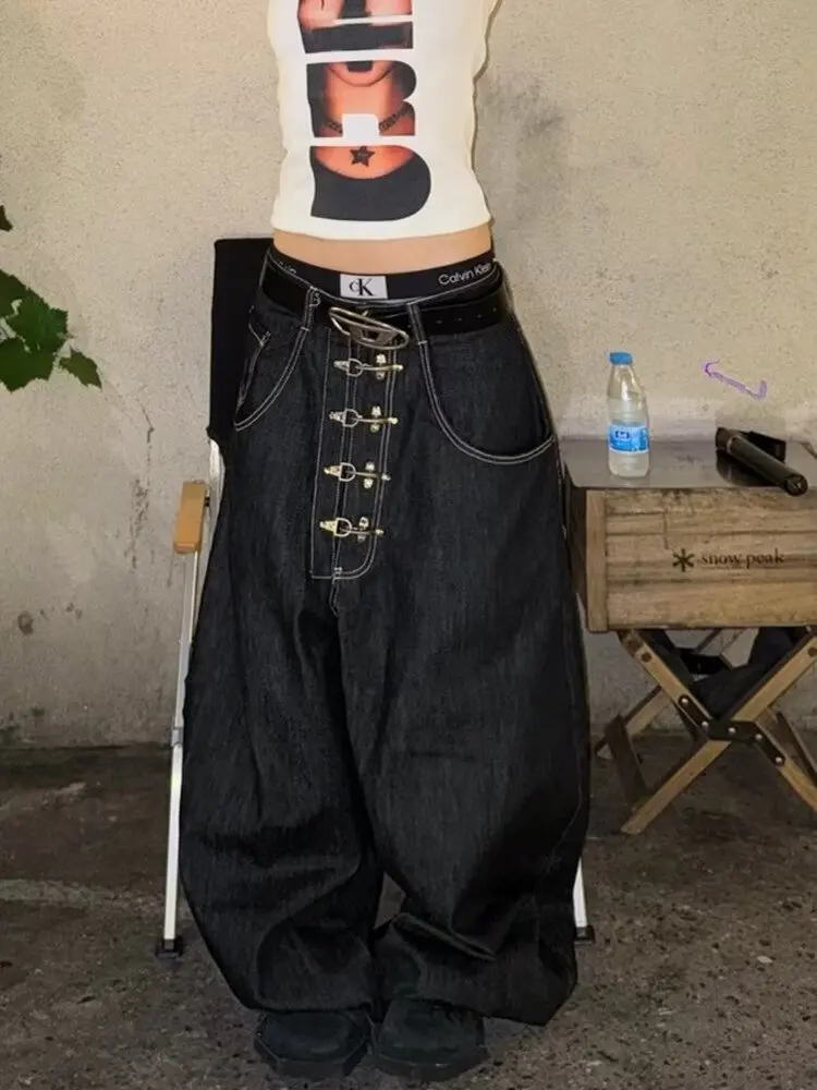 بنطال نسائي عتيق بنمط الشارع بخصر عالٍ وإبزيم معدني منحني وواسع الساق مستقيم من قماش الدنيم الفضفاض