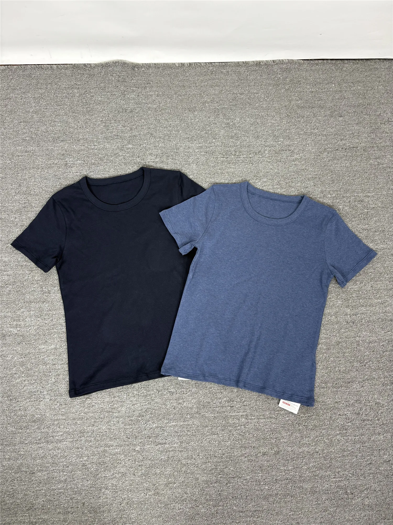 Women's Basic Simple Texture round Neck Short Sleeve Ultra Soft Cotton Skin-friendly Slimming T-shirt Vintage Style Regular S...