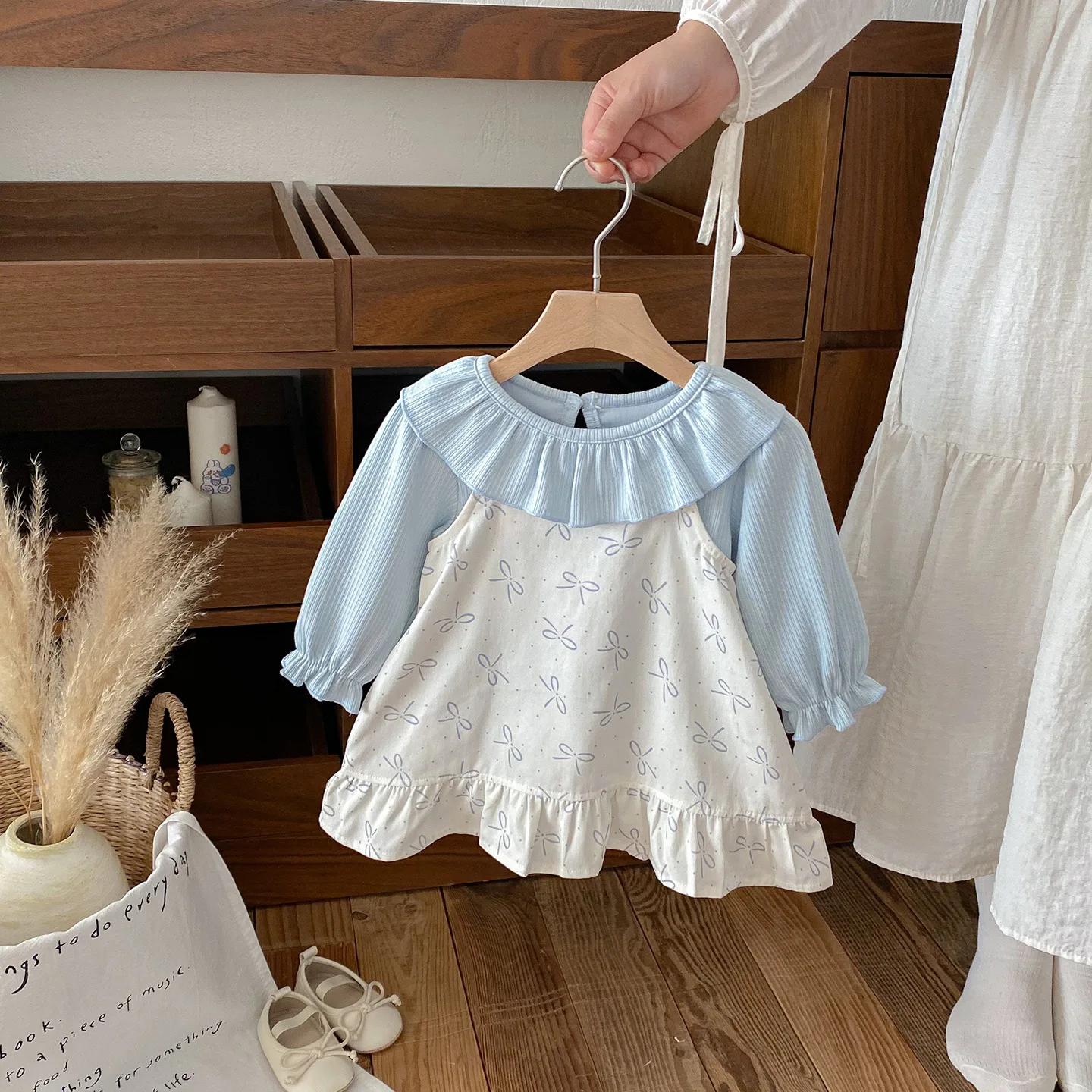 

baby girls outfit set 2025 autumn new infant cute bow strap dress set baby girl shirt and suspender dress two-piece set