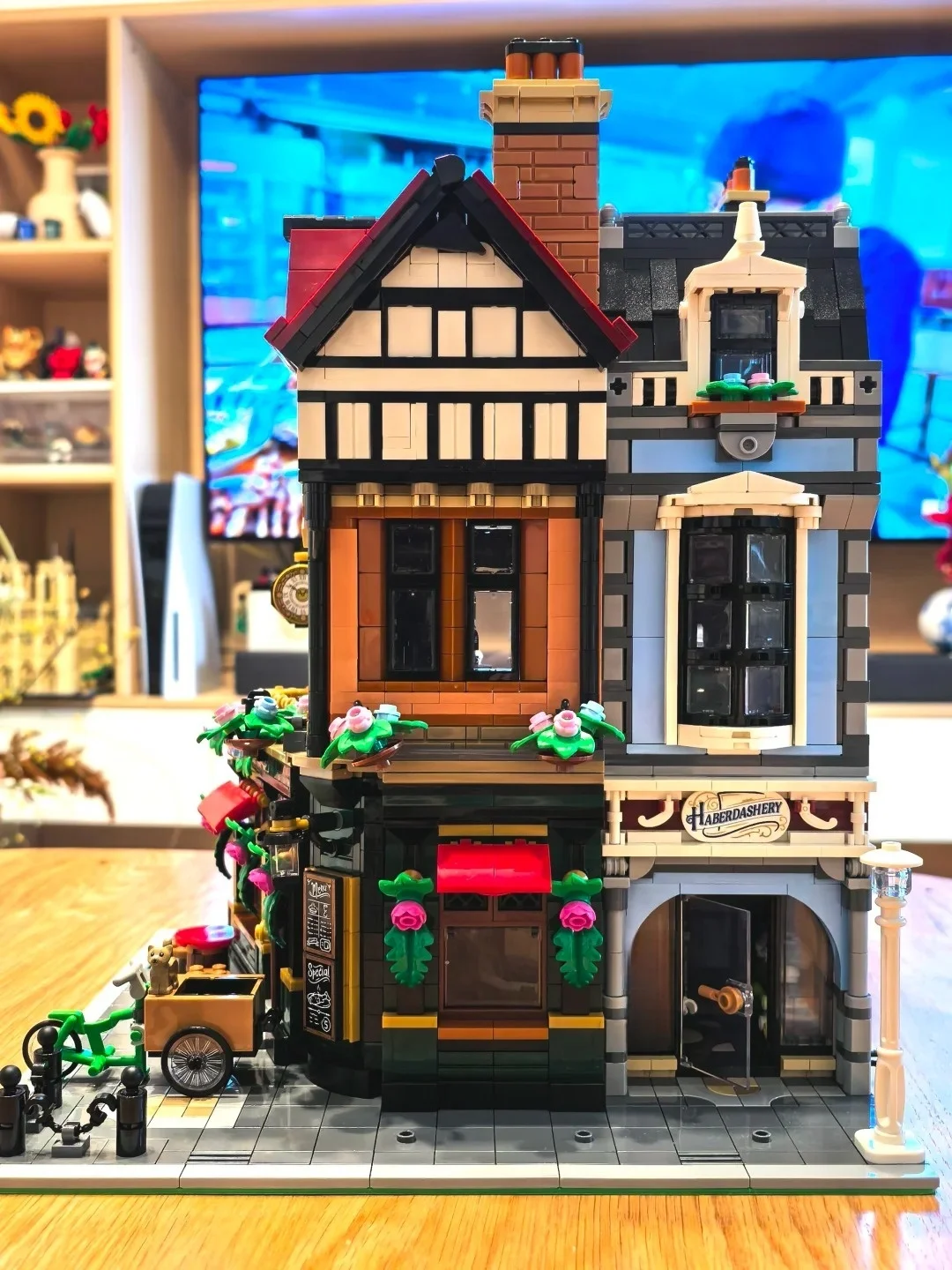 

[Изысканный интерьер] Уличная пейзажная архитектура в стиле ретро, британский уличный уголок, серия ICONS, набор для сборки модели для взрослых