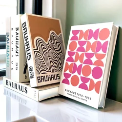 Bauhaus Geometrischer Farbblock Fake Book Home Decor Couchtisch Bücher Aufbewahrungsbox Abstrakte dekorative Bücher Picasso Matisse Boho