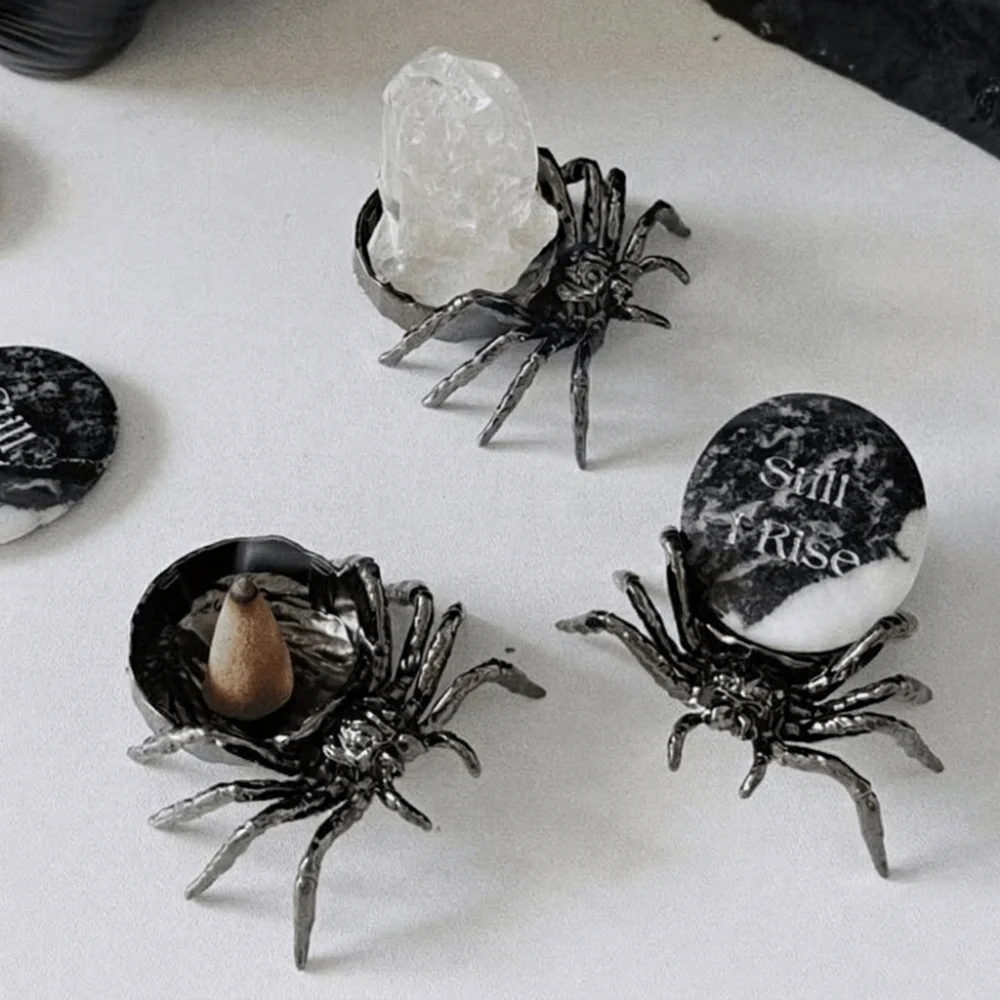 Vintage Spider Shaped Jewelry Tray Alloy Exquisite Crystal Ball Stand Decoration Gothic Candle Holder Aroma Holder Tray