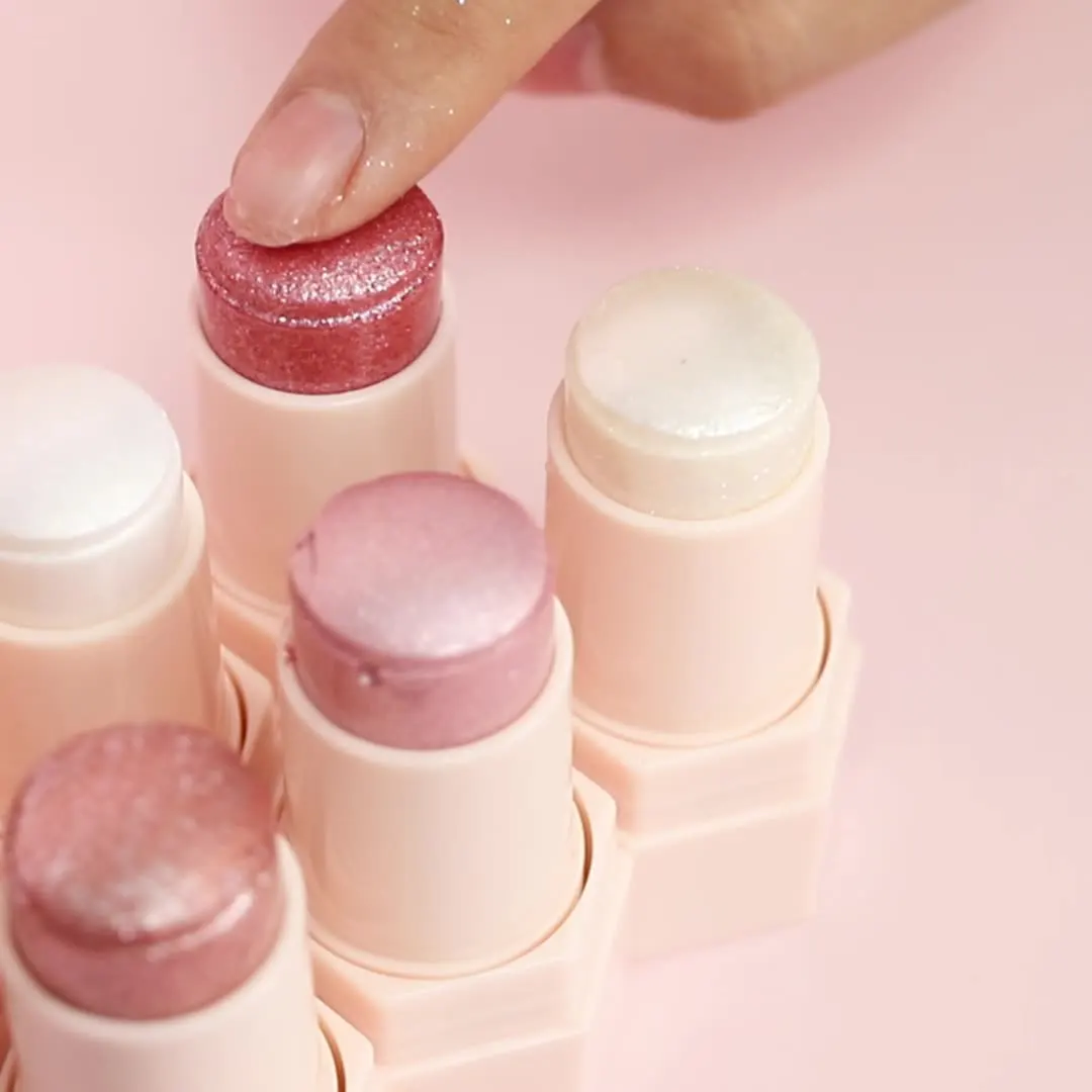 6 Farben Shimmer Jelly Highlighter Stick Dreidimensionales Gesicht Leuchtender Körper Seidig glatt Zart Glitzer Langlebiges Make-up