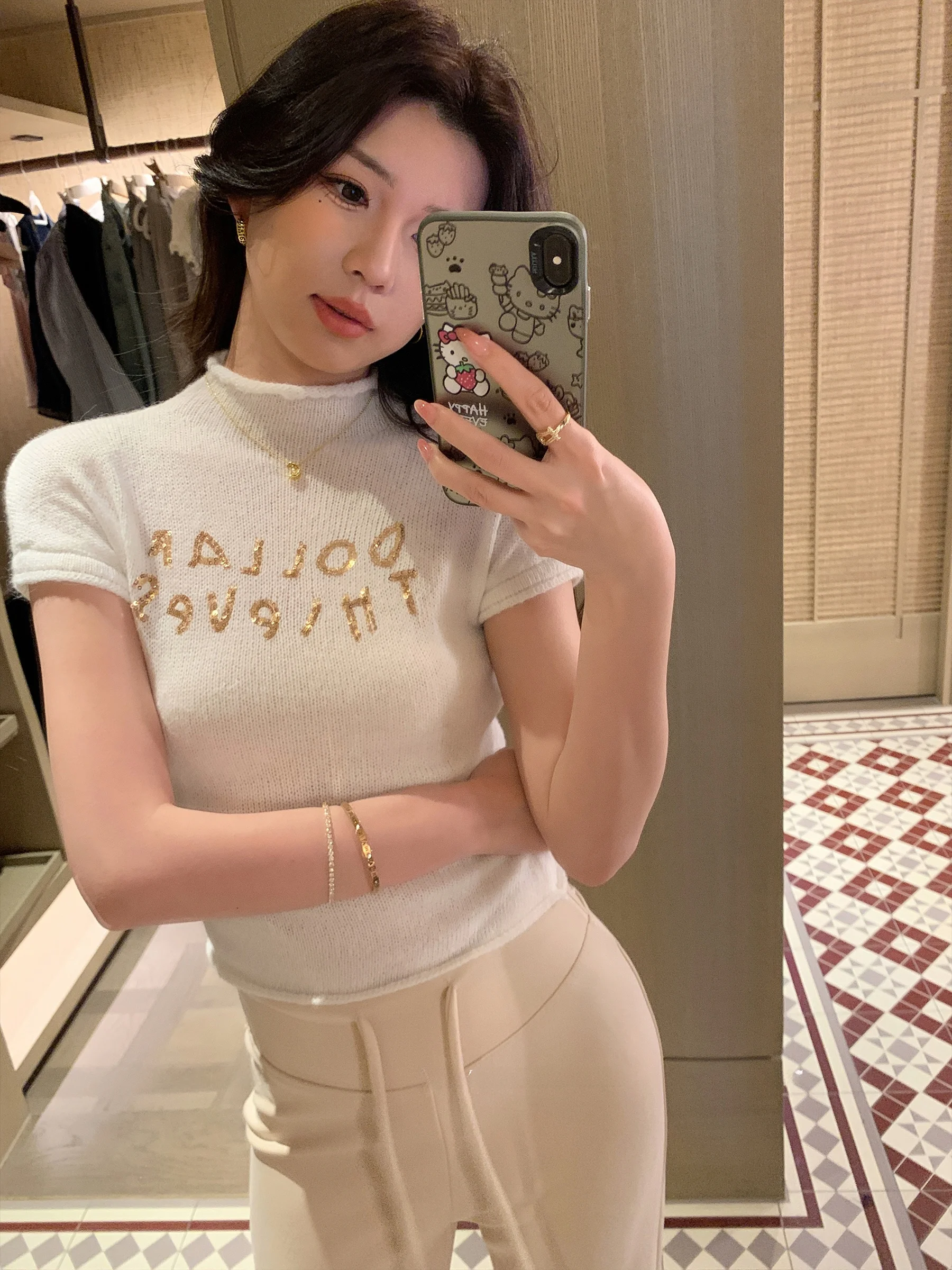 

Sam Seoi Women's Slim Fit Short Sleeve Knitwear V-Neck Embroidered Cashmere Bead High Waist Short Top Casual Style