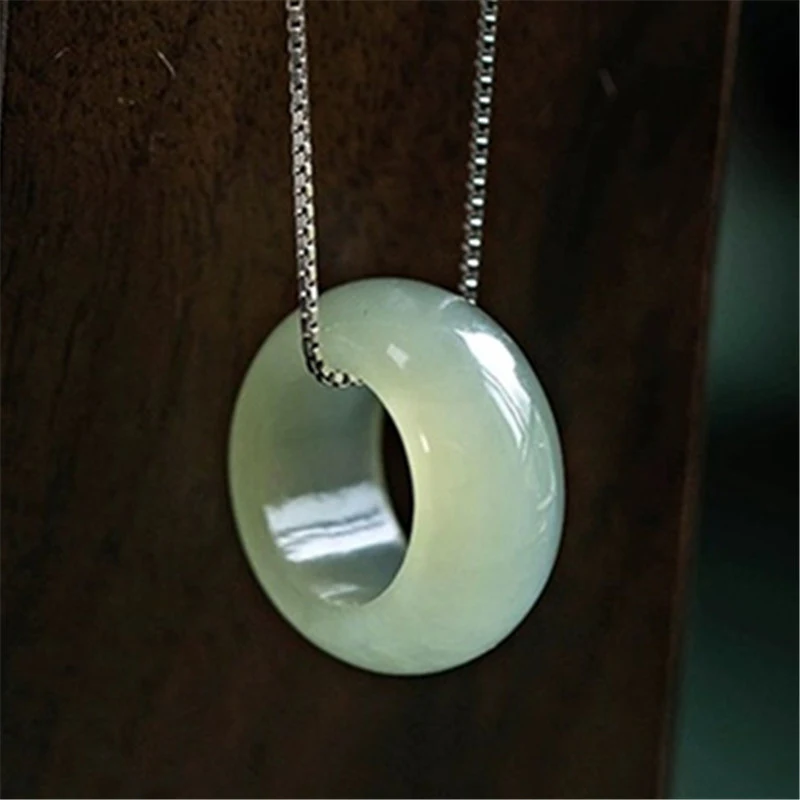 

925 silver Hetian peace collarbone chain women, summer necklace with natural jade pendant