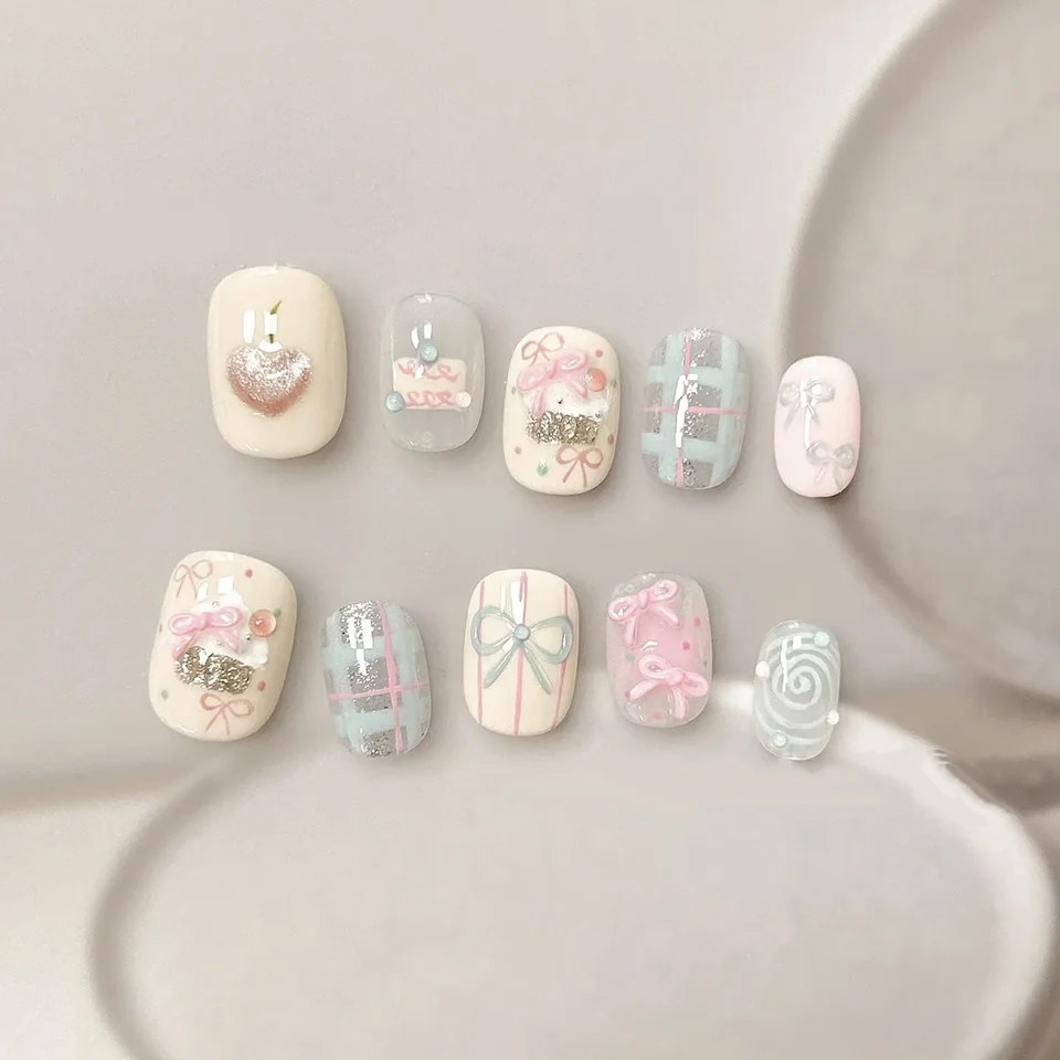 10 Uñas Postizas Verdes Degradado con Manzanas, Cortas Cuadradas, Hechas a Mano, Ojo de Gato, Desmontables 4