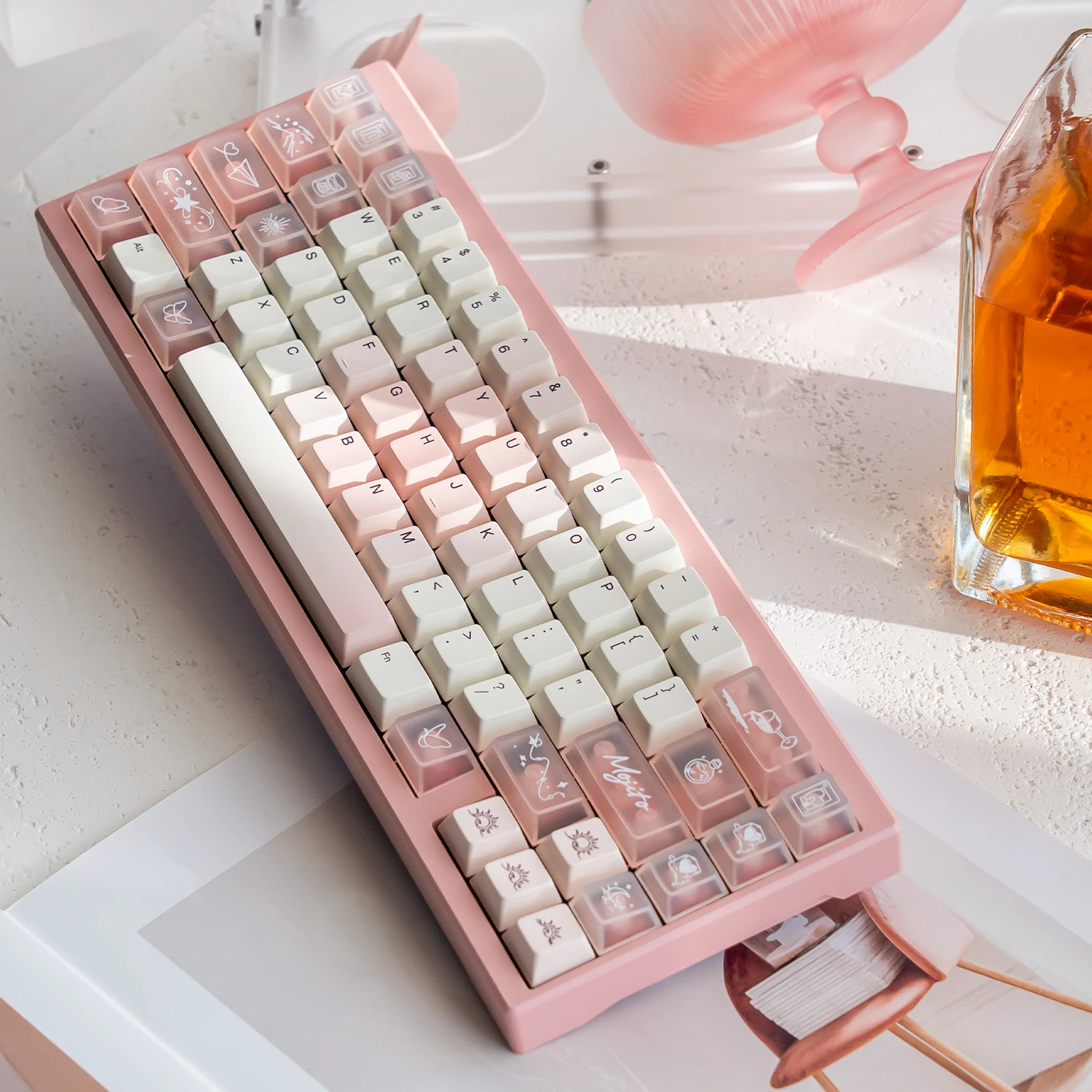Keyboard Keycap White Peach Mojito Pbt Pc Dye-Sublimated 1.7Mm Cherry Mx Custom Pink White Cute Alice Layout Keycaps 190 Keys.