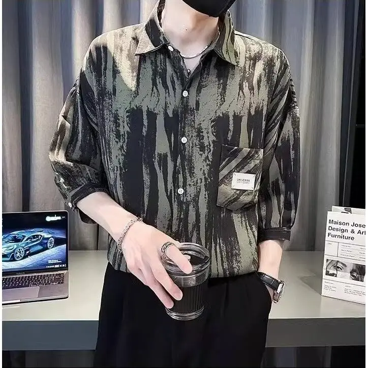 New Summer Casual Short-sleeved Trendy Floral Shirt Fashionable Light Versatile Handsome Jacket Striped Quarter-sleeved Shirt