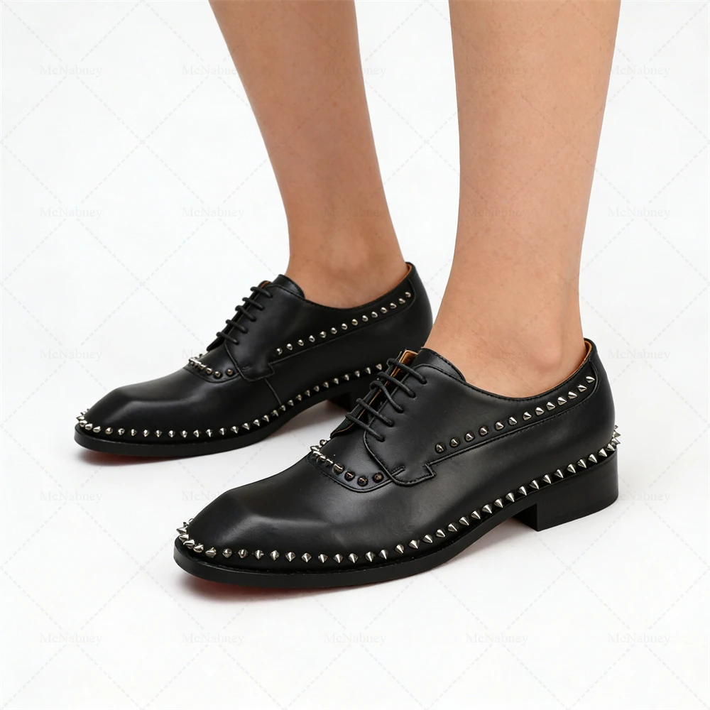 Leather Studded Derby Shoes Lace Up Formal Business Dress Shoes for Men Rivet Decor Punk Rock Style Casual Fashion Shoes Spring