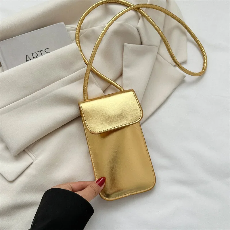 Mini bolsa de ombro brilhante para mulheres, ouro e prata, versátil bolsa tiracolo, bolsa portátil para celular, moda ao ar livre, casual, nova