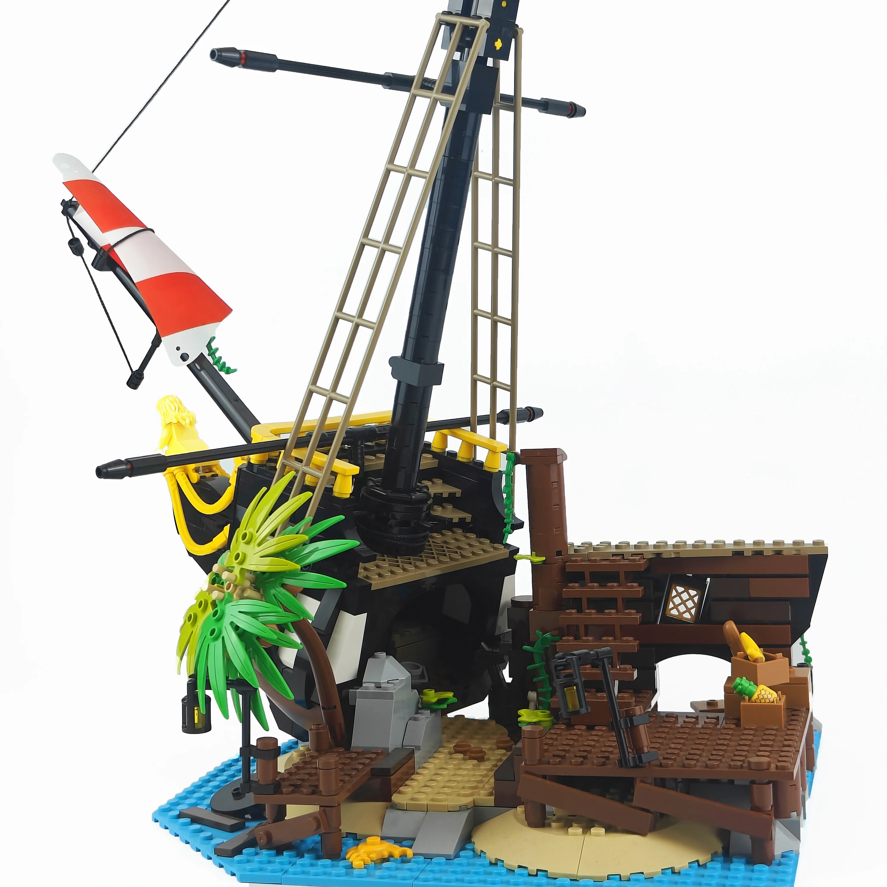 

Barracuda Pirate Ship Base building blocks model 2545pcs 21322 Education Assembly Bricks Christmas Toys Birthday Gifts