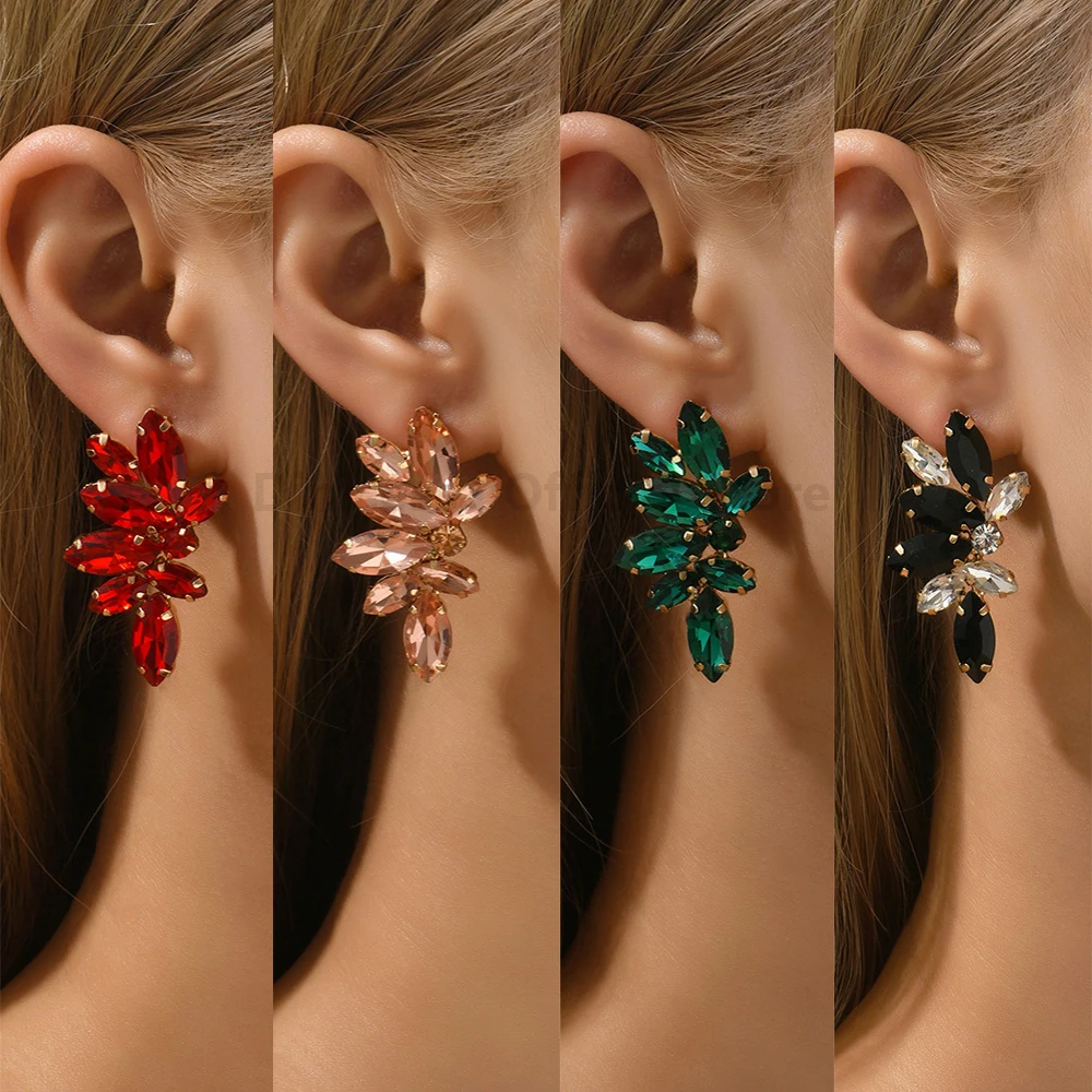 Women's Trendy Geometric Hollow Crystal Big Stud Earrings Fashion Luxury Elegant Cute Party Jewelry Accessory