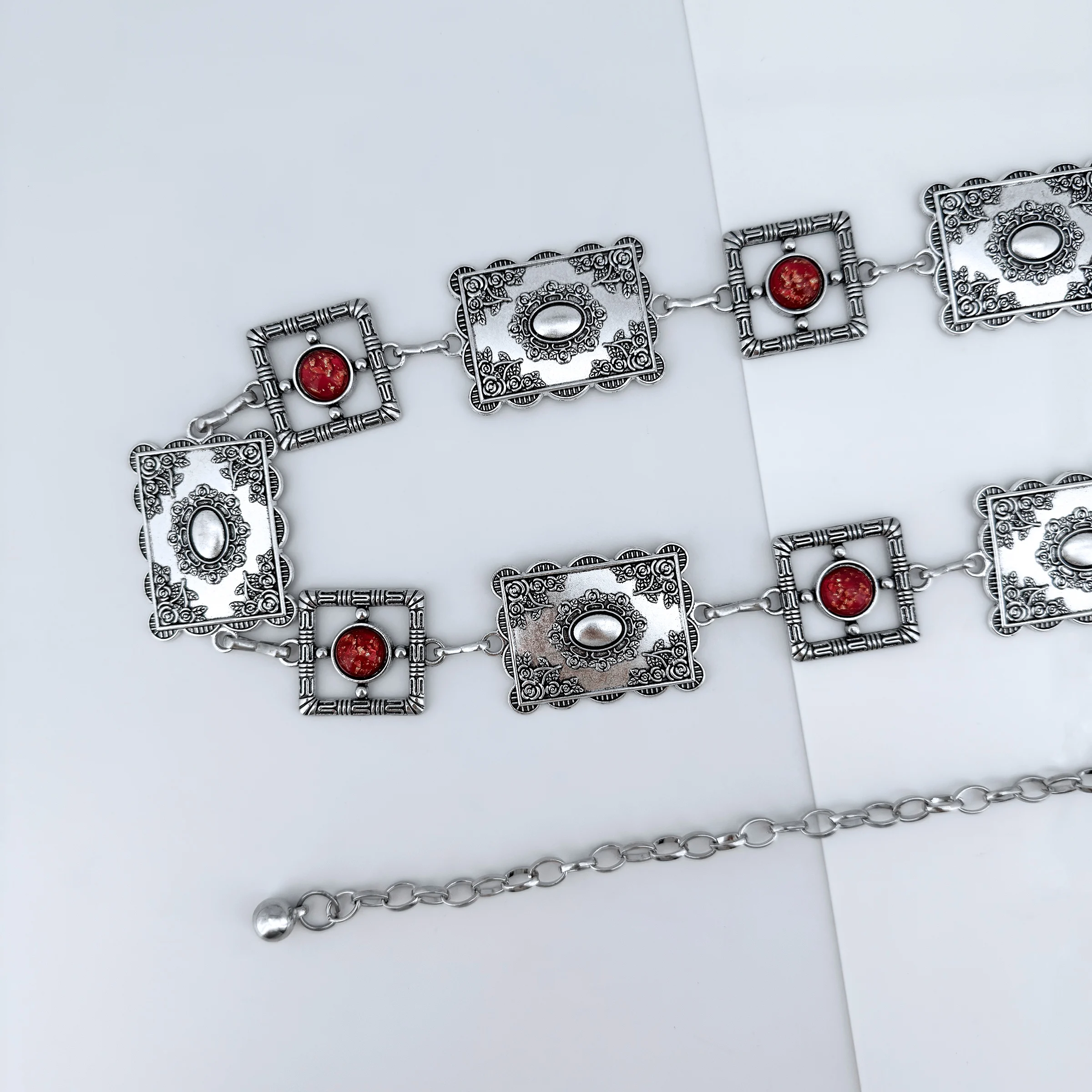 1 Stück Taillenkette im Bohemian-Stil mit bunten Punkten und geometrischem Hohlmuster aus Zinklegierung für Damen, einzigartiges Kleidungsaccessoire mit High-End-Feeling – Detail 12