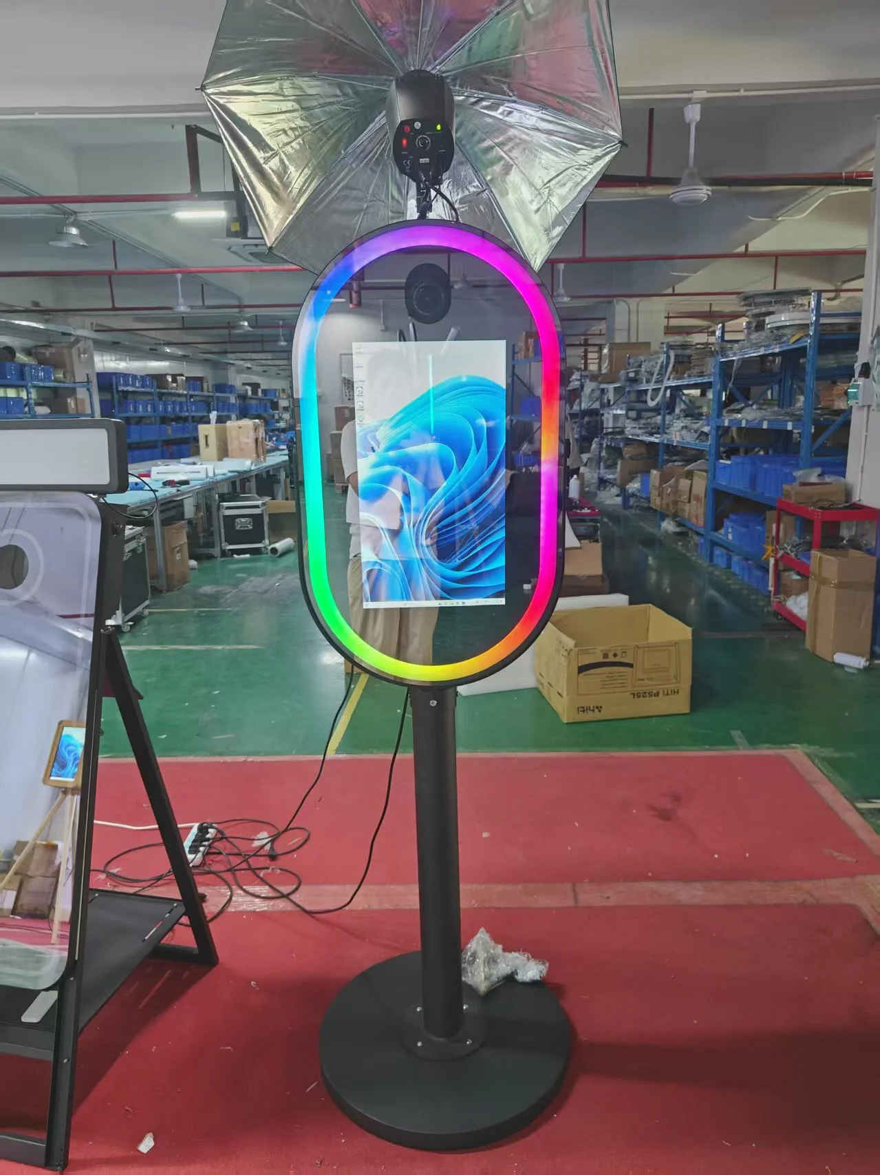 إطار Led بيضاوي لصور السيلفي البيضاوي السحري عالي الجودة مقاس 21.5 بوصة للمناسبات مع حقيبة الطيران #4