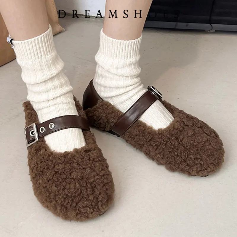 

2025 Designer Vintage Women Warm Fur Flats Shoes Fashion Shallow Belt Buckle Spring Autumn Ladies Comfort Loafers Shoes