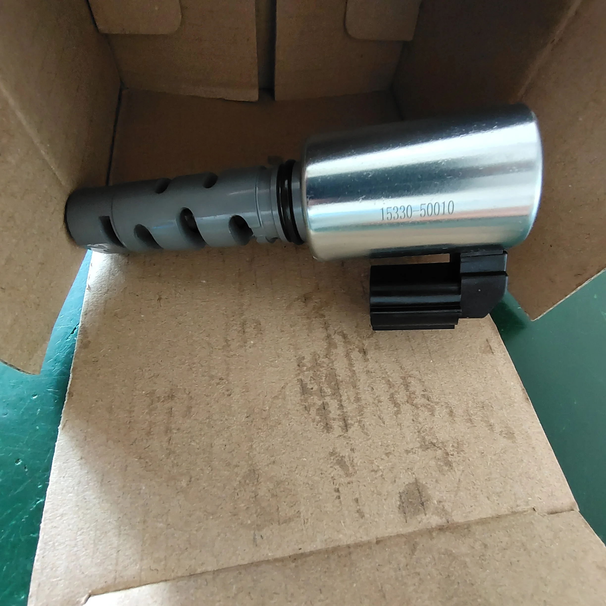 ควบคุมน้ํามันวาล์วแปรผันสําหรับ g4ka g4kd Timing Solenoid VVT วาล์ว 24355-2G000 24355-2G600 24355-2G610