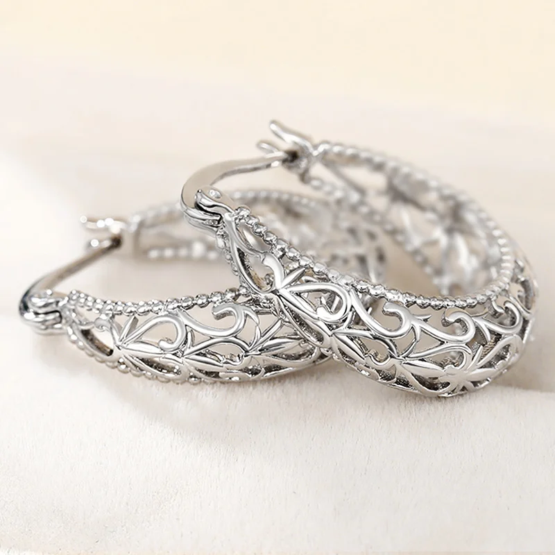 Huitan Graceful Hollow-out Design Hoop Earrings Lady Elegant Delicate Accessories for Anniversary Metal Silver Color Jewelry