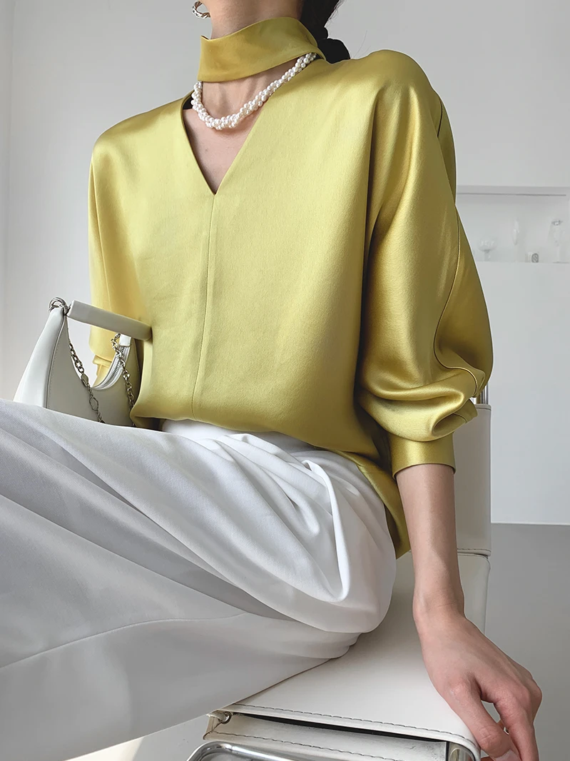 Oversize Women fashion casual Acetic acid satin shirt Comfortable and elegant V-neck Artificial silk blouse tops white khaki