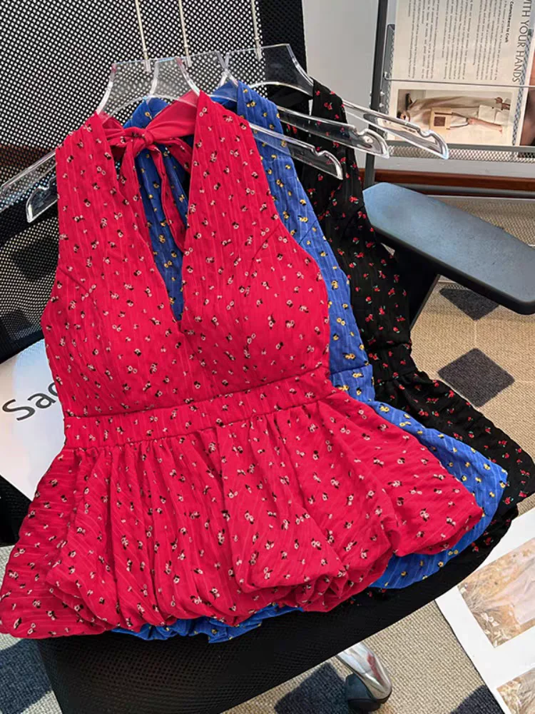 Camisole florale à col licou, douce et épicée, sans manches, dos nu, haut à col en v avec ourlet à volants et détails de cravate pour femmes d'été