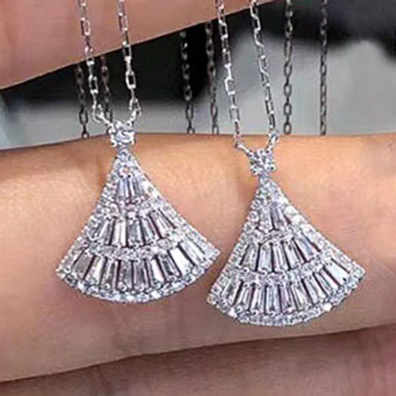 Huitan Creative Women Necklace Silver Color O Chain Sparkling Cubic Zircon Fashion Design Female Necklaces Wedding Party Jewelry