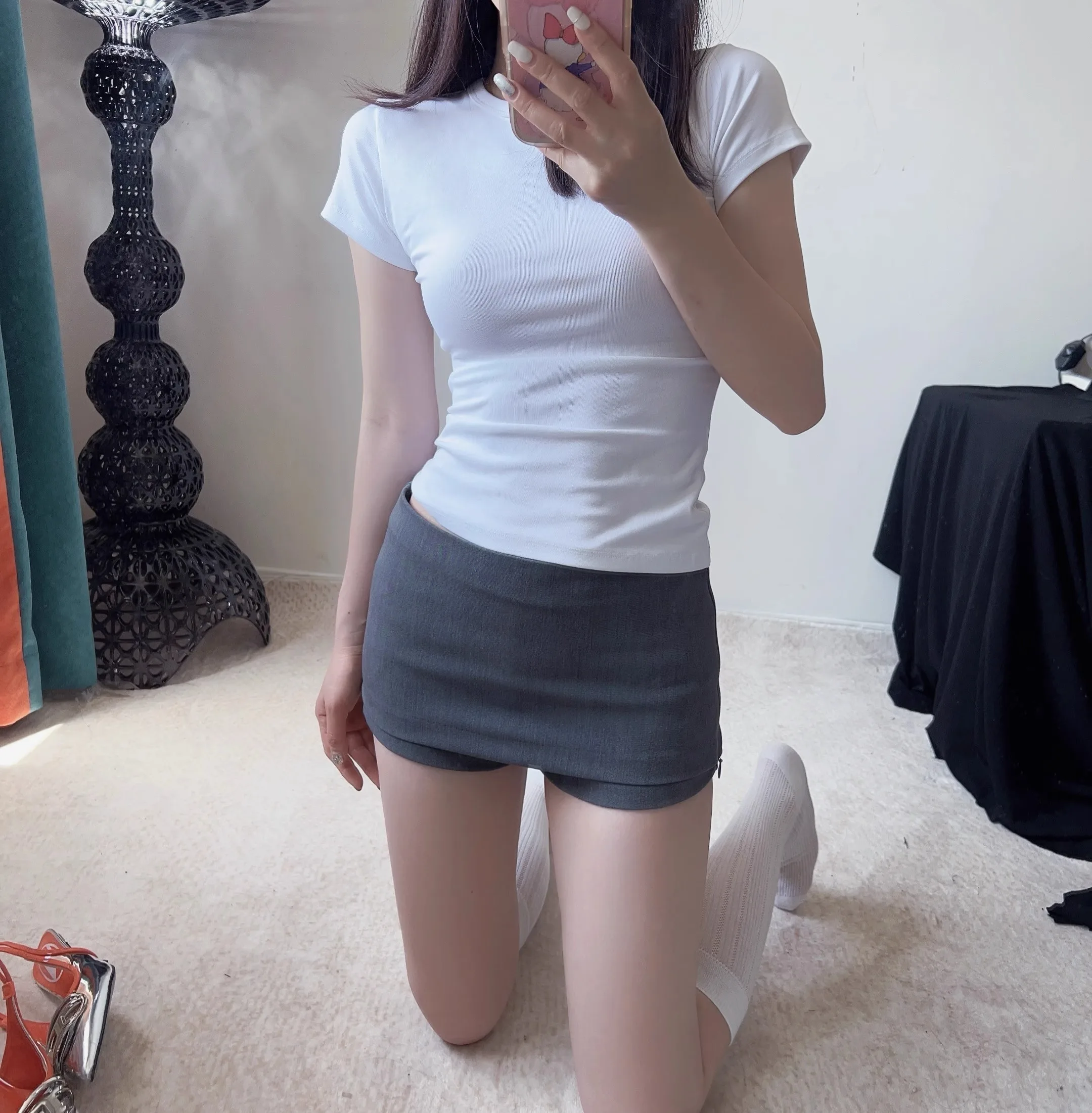 تنانير سوداء صغيرة للمرأة Y2k ملابس صيفية عصرية كورية تنورة ضيقة تنانير منخفضة الخصر تنانير يابانية صغيرة مع شورت #2