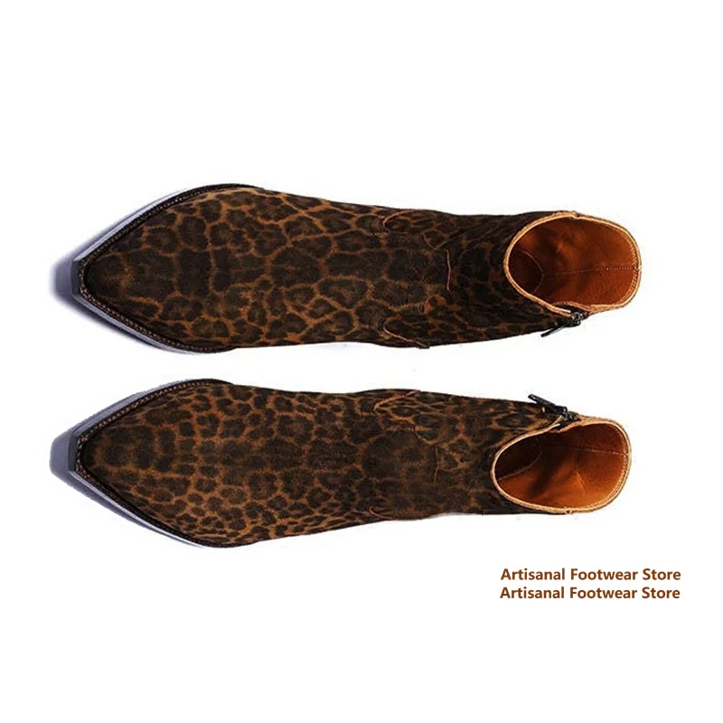 ليوبارد طباعة تشيلسي الأحذية وأشار الجلد المدبوغ الرجال الجوارب الكلاسيكية أنيق الرجال الأحذية اليدوية حذاء رجالي جديد في المدرج بوتاس