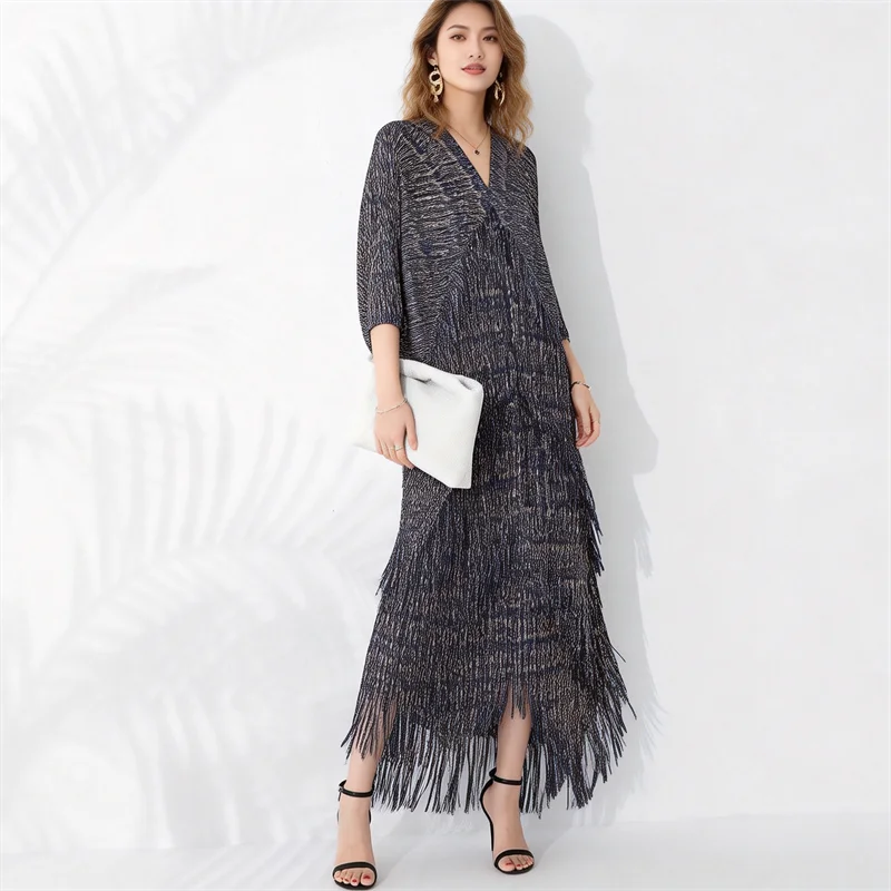 

Miyake Pleated Fringed V-neck Bat Sleeve Dress Fashion Western-style Loose Women's Casual Party Western Fringed Vestido