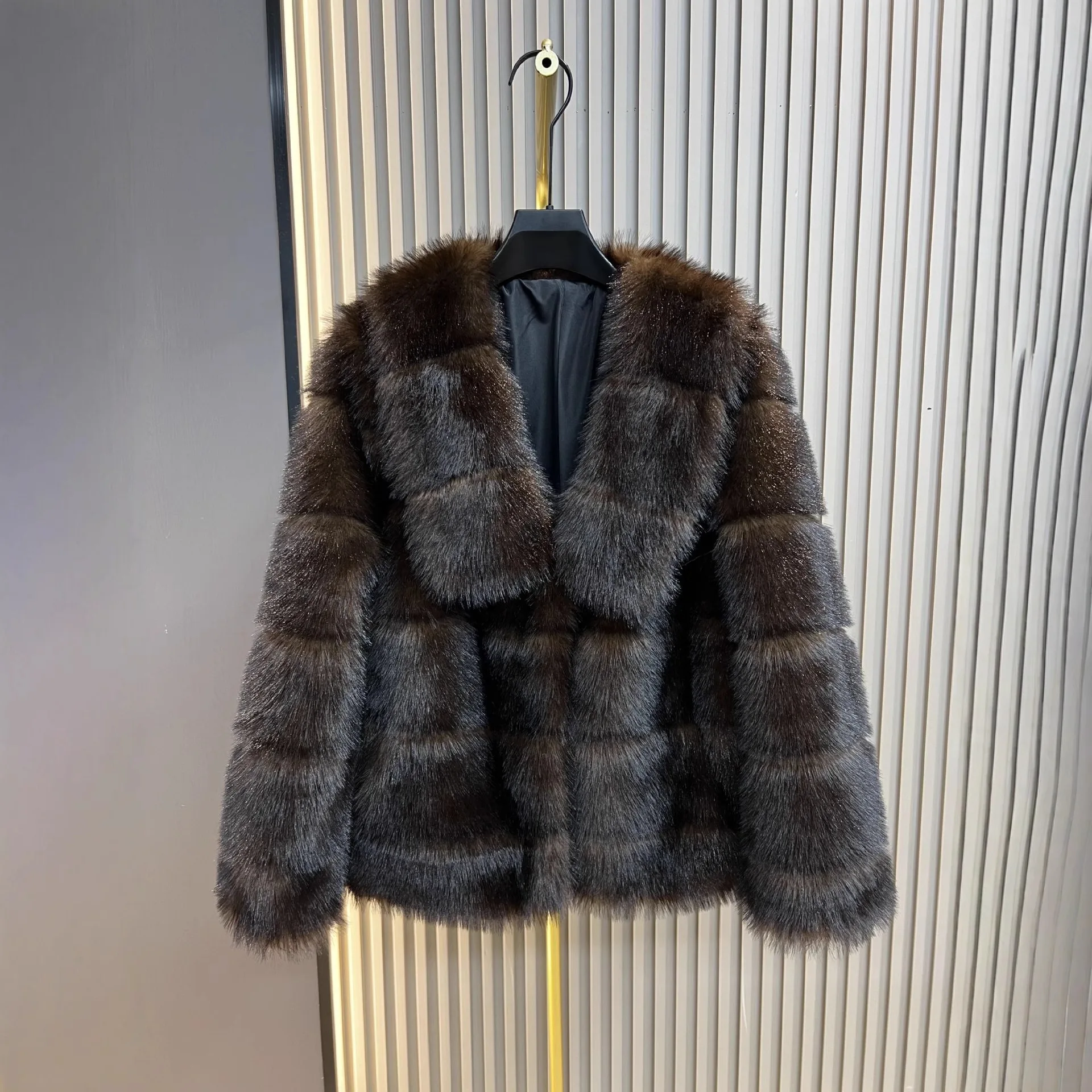 

Зимняя новинка 2026: Модное теплое пальто из искусственного меха норки с эффектом винтажа, утепленное, для создания стильного образа