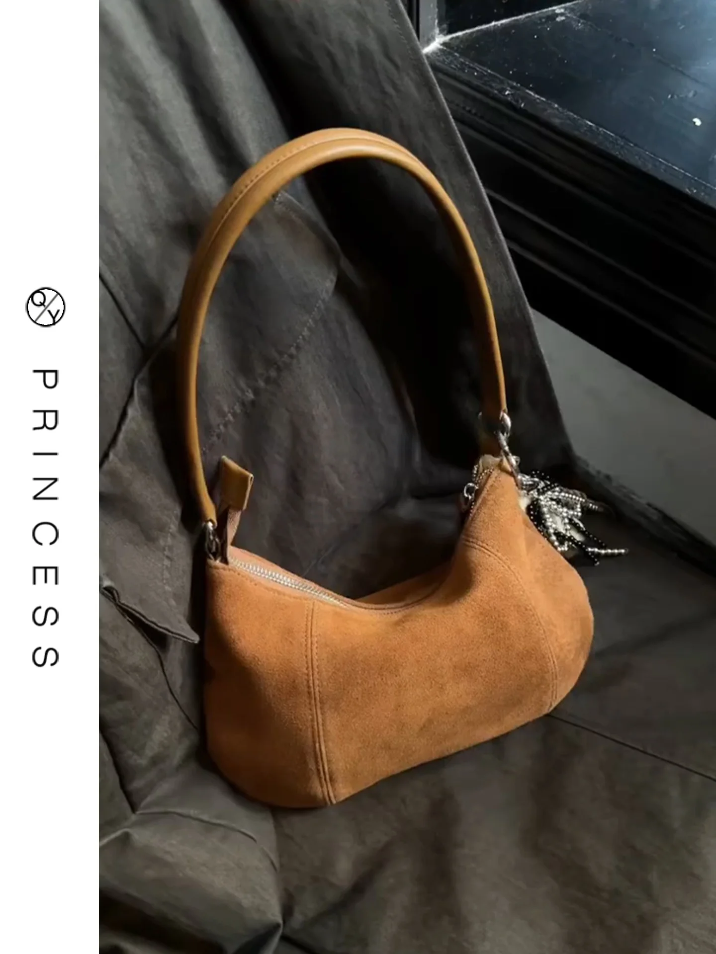 

Retro Matte Handbag Women's 2025 New Super ular Crescent Bag Commuting Versatile Single oulder Slant Crossbody Bag