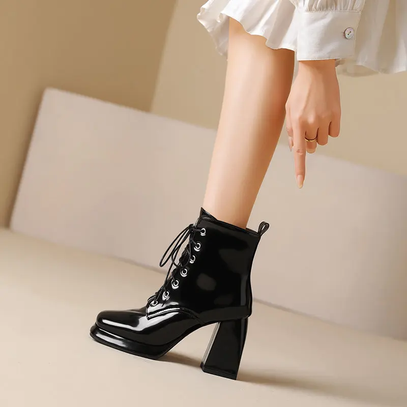 REAVE CAT Design Elegant Women Ankle Boots Toe Block Heels 9cm Lace Up 45 46 Office Lady Fashion Booty