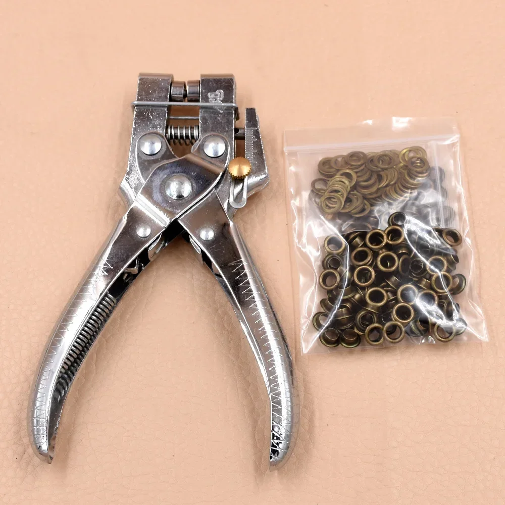 

Pliers + 100 sets eyelets.Hollow rivets.5mm eyelets installation tool.4.5MM punching pliers.Labor-saving and silent installation