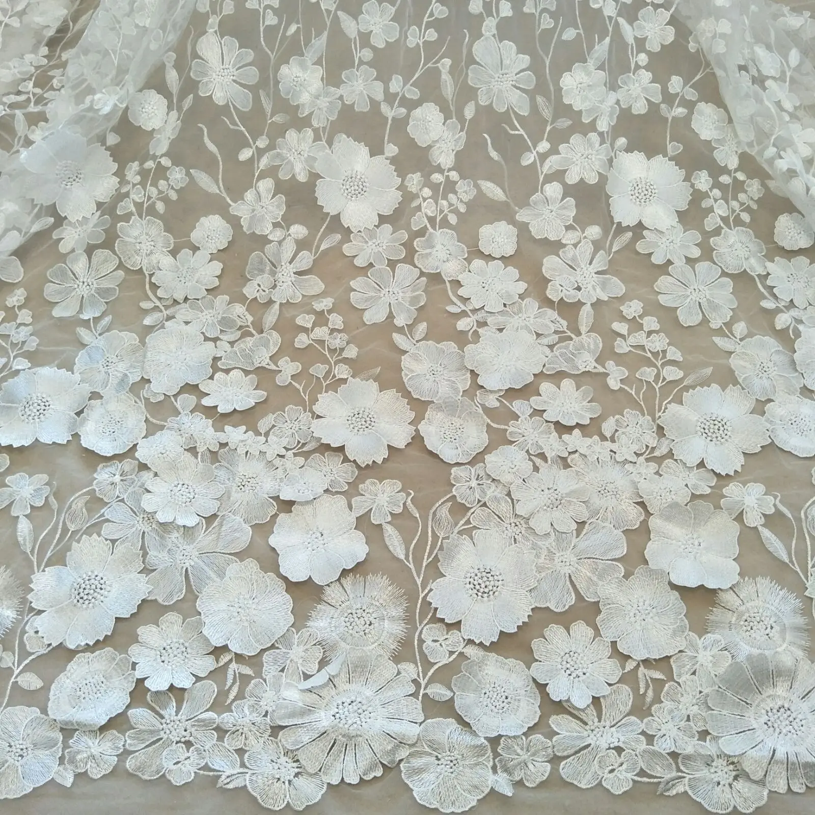 Ivory flower lace fabric bridal wedding gown dress lace fabric 130cm width lace sell by yard