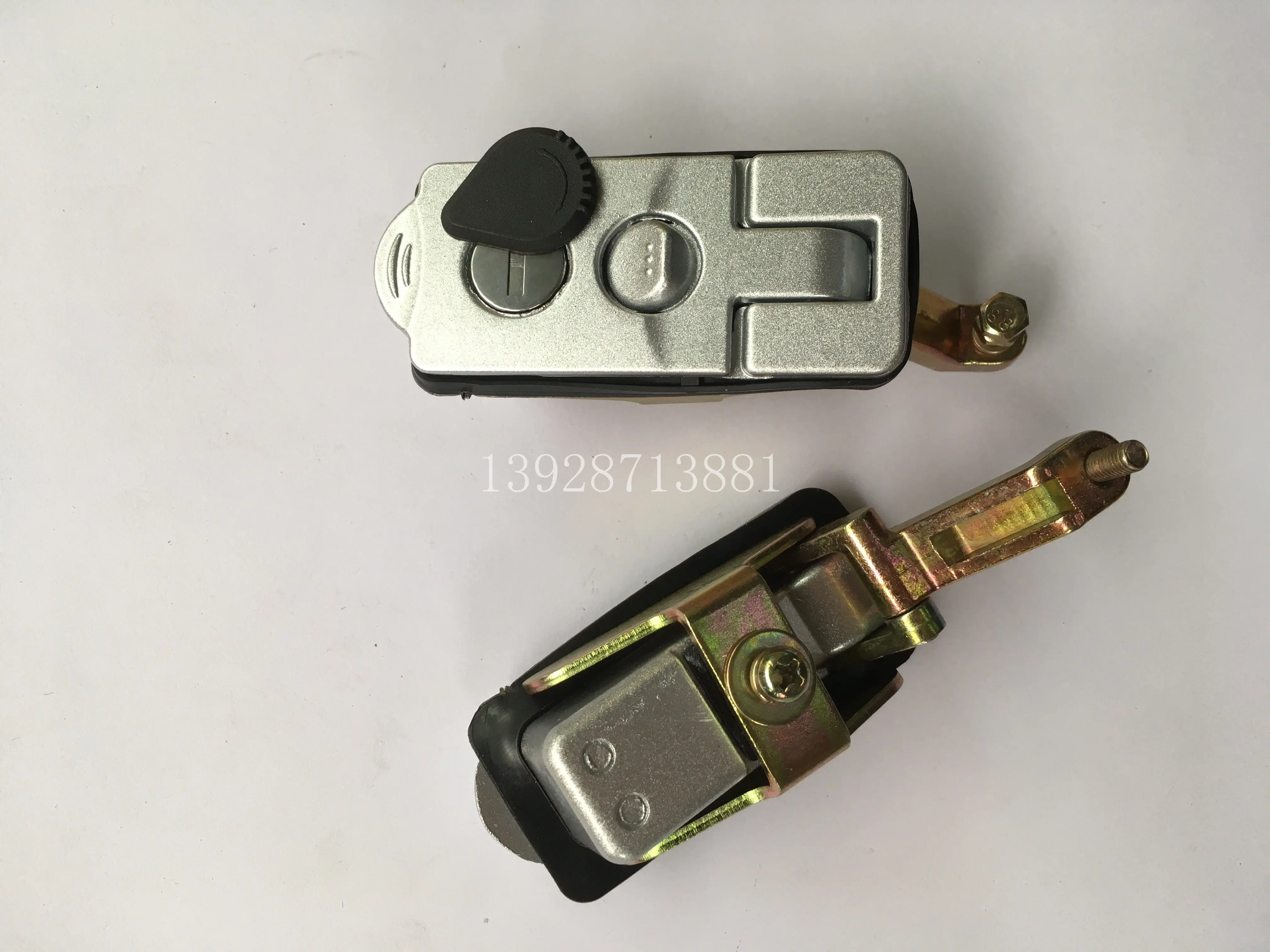 for Bus door lock, trunk lock handle 608 Jinlong Shenlong Haige bus side door lock silver and black free shipping