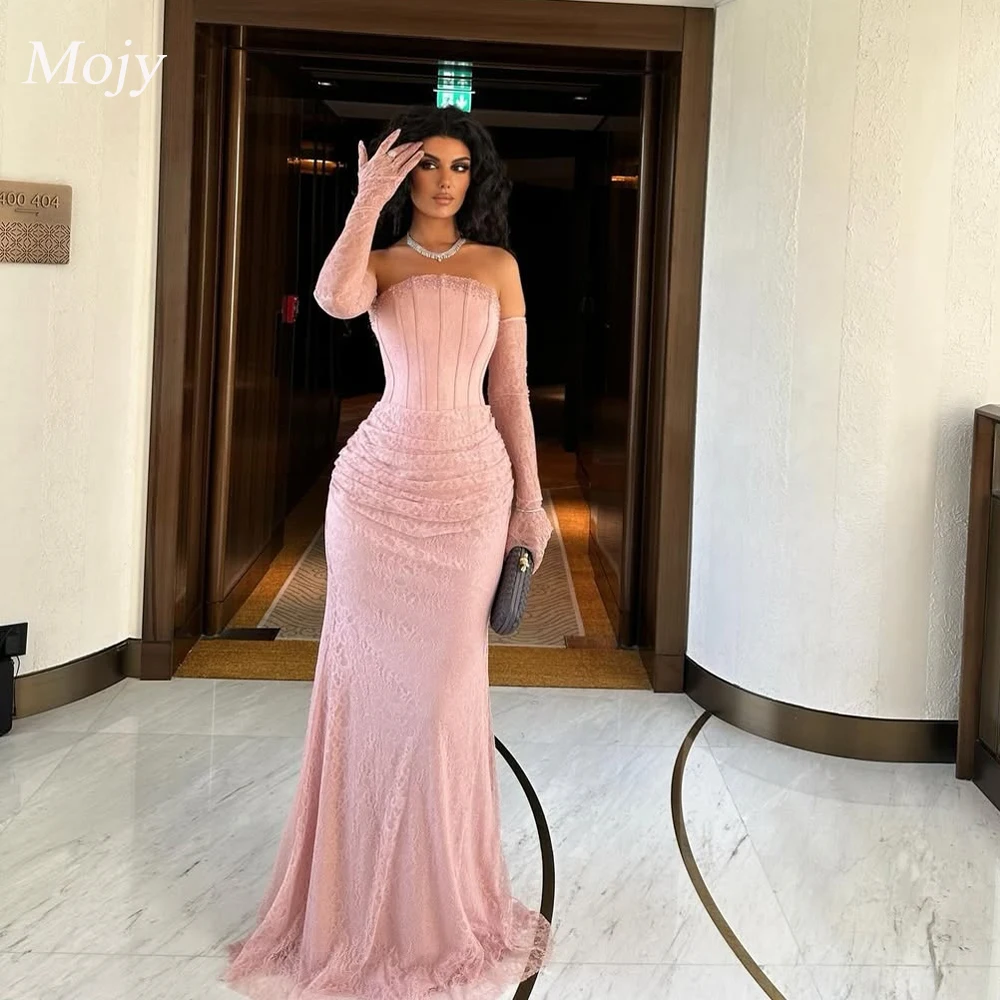 โมจี้สีชมพูเรียบง่ายลูกไม้ชุดราตรียาวปิดไหล่หวานใจชุดราตรีซาอุดิอาระเบียโอกาสที่เป็นทางการชุดราตรี