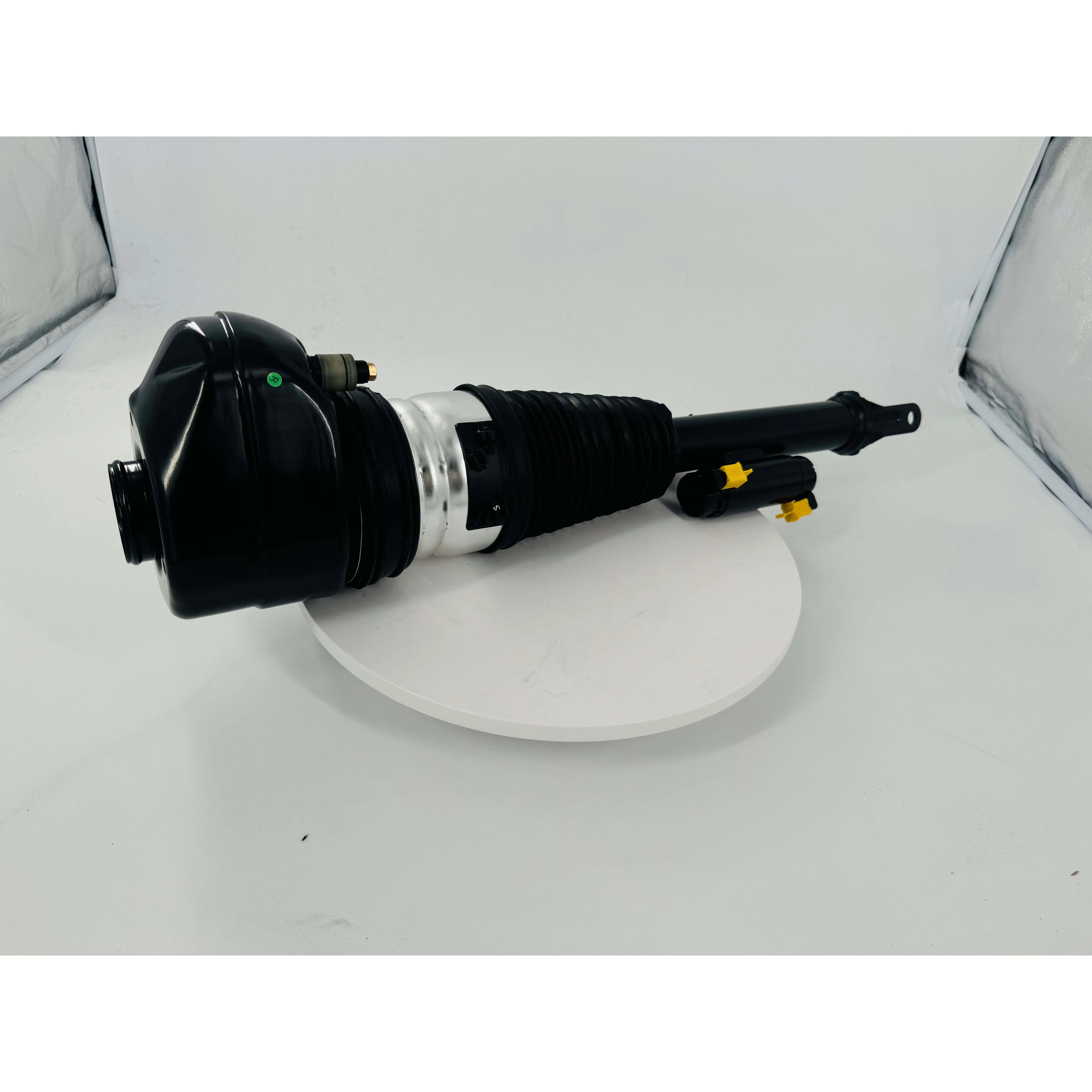 

Передний амортизатор с двухколесным приводом для серии 7, детали автоматической системы подвески, популярные аксессуары