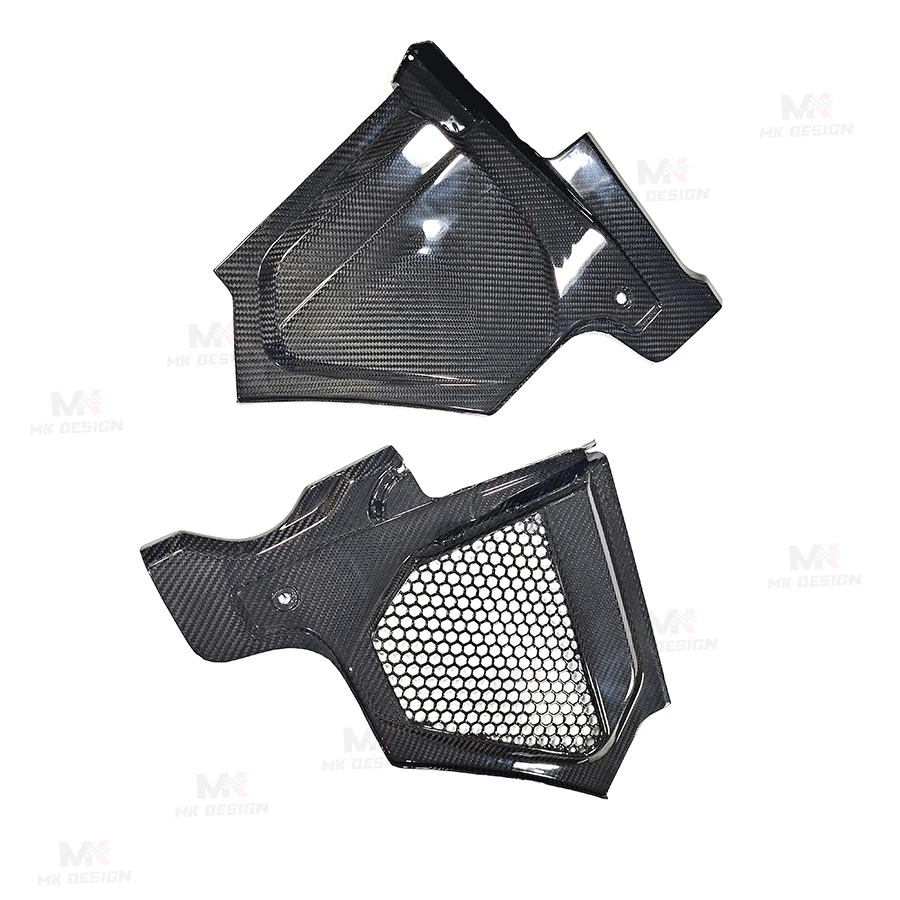 Dry Carbon Fiber Filter Water Cowl Panel Cover for BMW G87 M2 G80 G81 M3 G82 G83 M4 Engine Compartment Air Outlet Cover