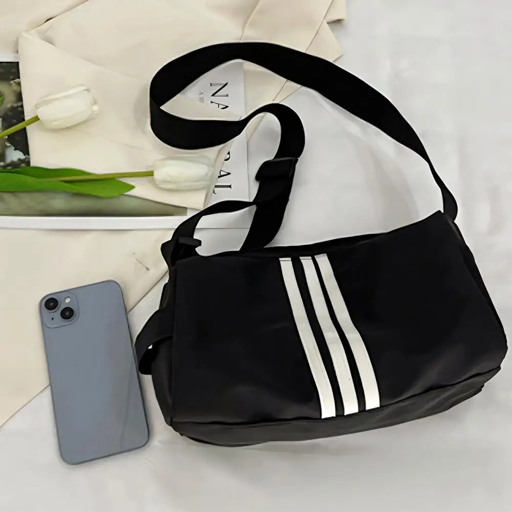 

Sport Style Oxford Cloth Handbag Crossbody Bags For Women Unisex Simple And Fashionable Single Piece Crossbody Bag