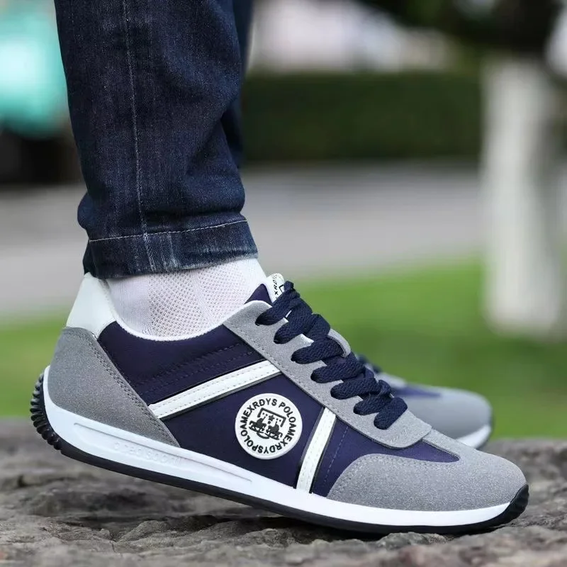 Men's Shoes Autumn New Breathable Sneakers Fashion Lightweight Trendy Lace-up Casual Shoe Men's Board Shoes Driving Peas Shoes