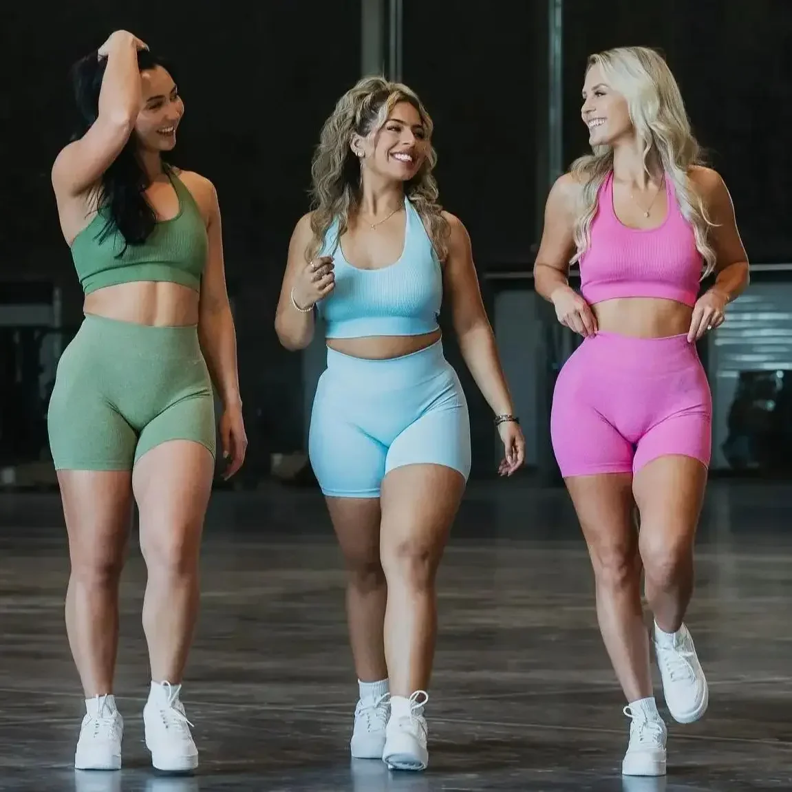 Seamless Shorts Women Workout Short Leggings Yoga Pants Butt Lift Sports Wear Fitness Outfits Gym Clothing Comfortable