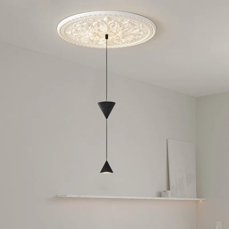 

Modern LED Pendant Lights Nordic Room Decor Designer Restaurant Balck Chandelier Home UFO Bar Hanglamp Living Room Pendant Lamp