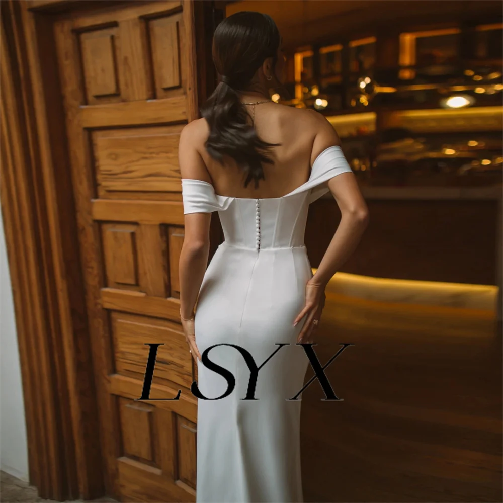 LSYX pieghe con scollo a v e spalle scoperte abito da sposa a sirena semplice bottone sul retro con spacco laterale alto lunghezza del pavimento abito da sposa su misura