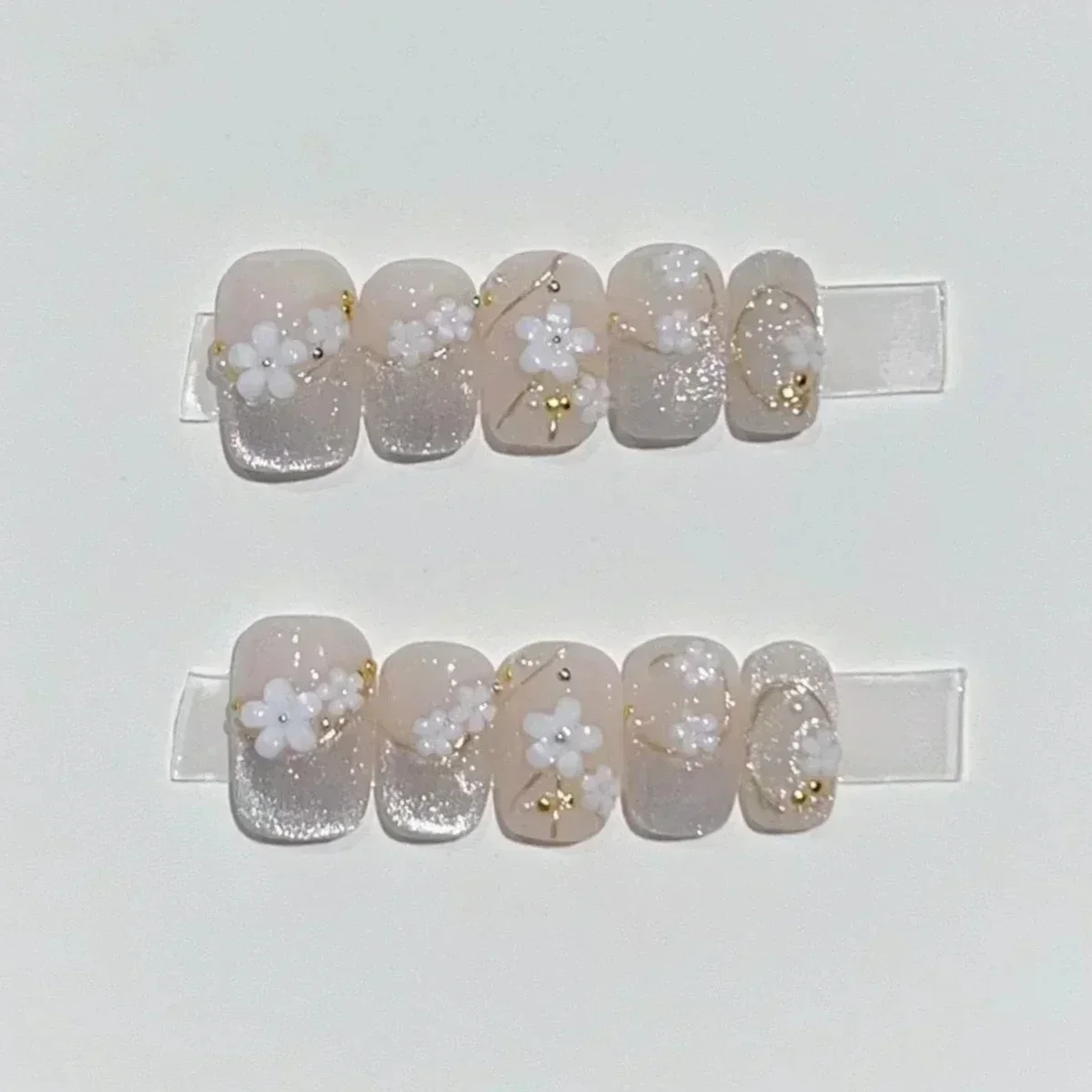 10pcs Mini Flower Fake Nails Short Square Press on Nails Glitter Cat Eye False Nails Full Cover Sweet Cute Manicure Nail Art Tip