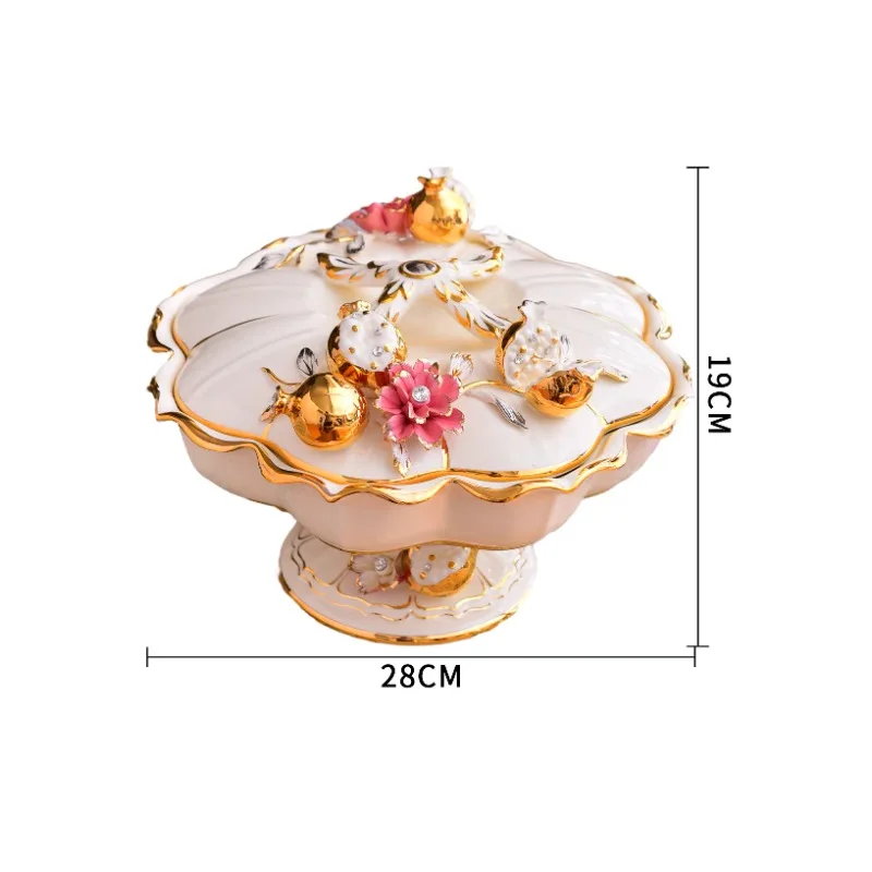 Snack plate dried fruit box European grid with lid ceramic living room creative household candy box fruit plate coffee table orn