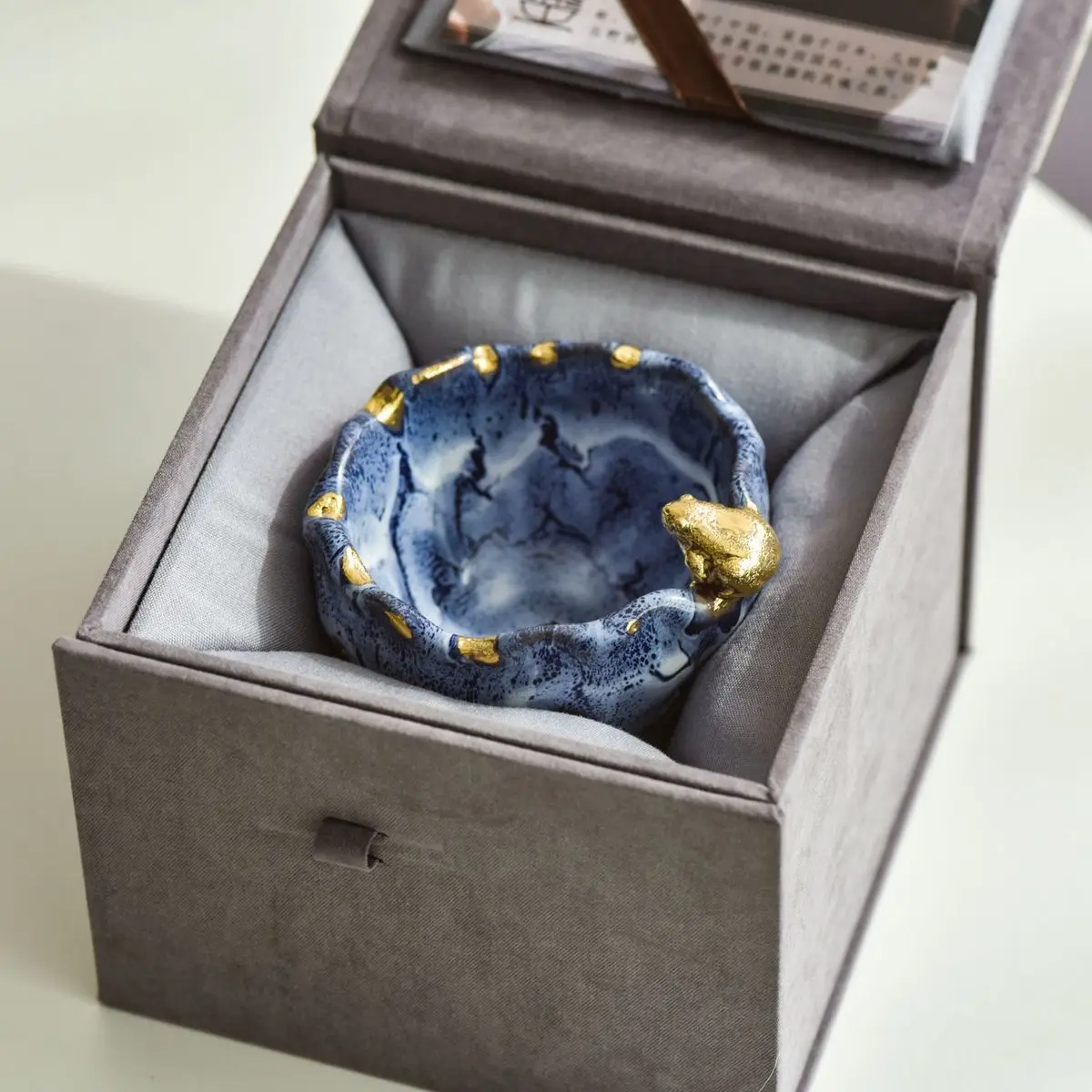 Glacier Golden Toad Master Cup Blue Glaze With Gold Rim Creative Tea Cup Handmade Unique Shape Gift-Worthy Cute